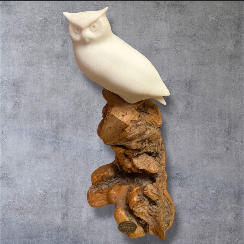 Vintage John Perry Pellucida Resin Horned Owl Natural Burlwood Figurine VGUC